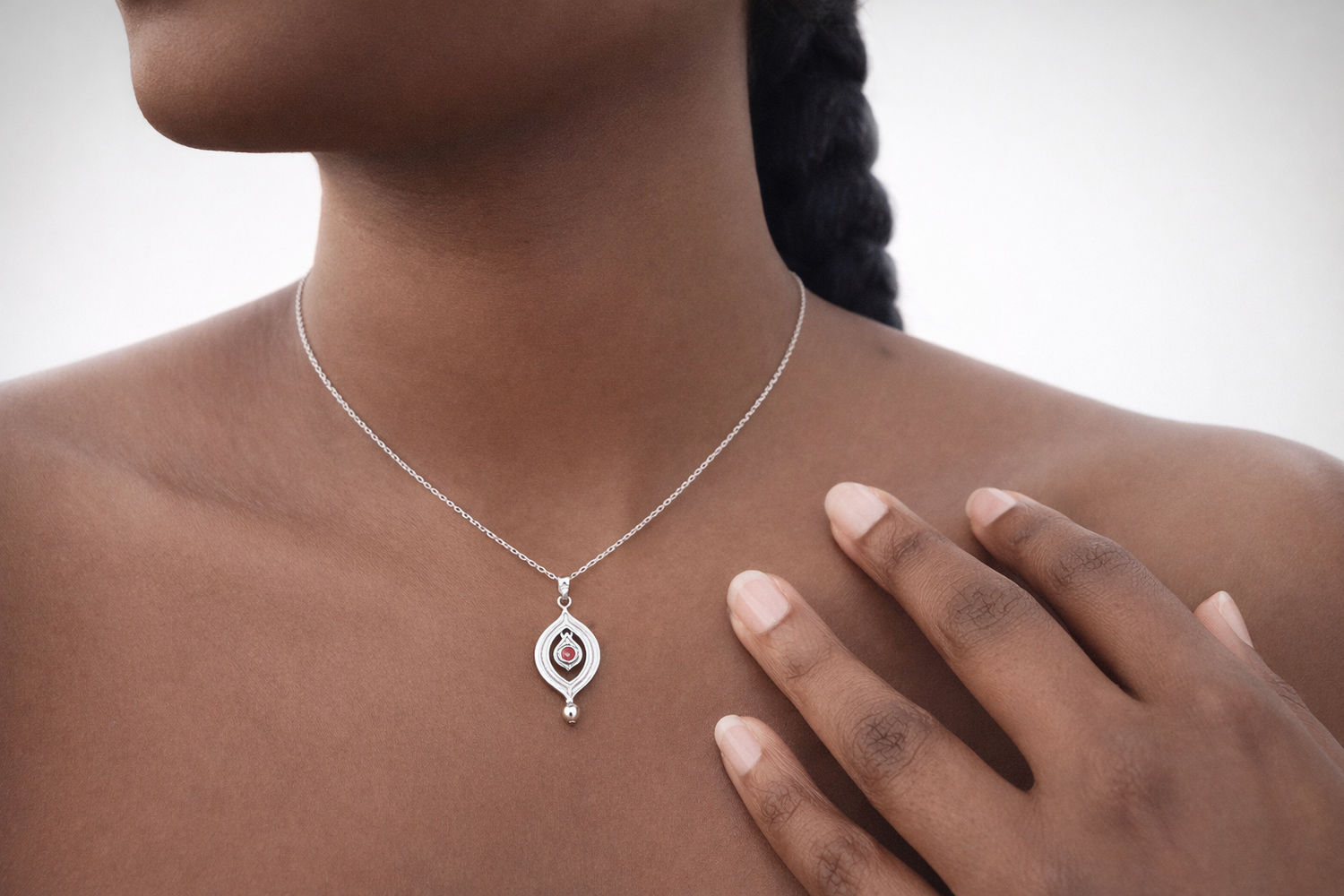 The Vianny Signature Necklace - The Vianny